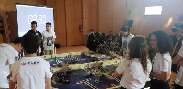 Grandes dosis de creatividad, ingenio y diversión en el Torneo Clasificatorio FIRST LEGO League regional en Cartagena