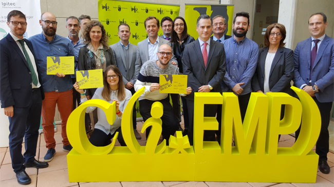 XYZE, ubicada en CEEIC, Agrosingularity e Ipitec obtienen el Premio Emprendedor del Mes del INFO