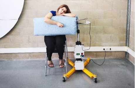 Una `máquina de abrazos´ para autistas lleva el seño de la empresa cartagenera GDPI